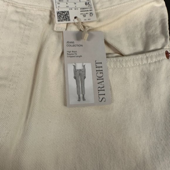 - MANGO Havana Straight-Fit Cropped Straight Jeans - Picture 2 of 3